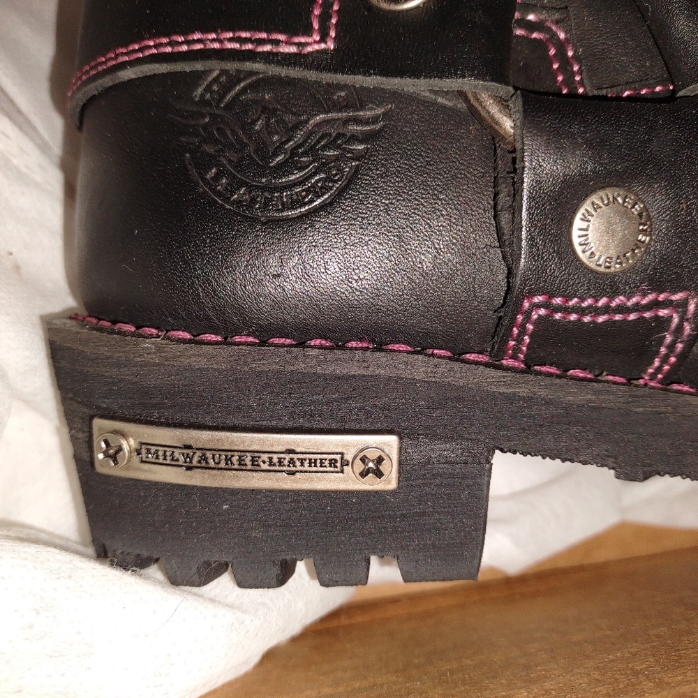 Milwaukee Motorcycle Style Knee High Boots - Brand New in Box - Picture 11 of 15